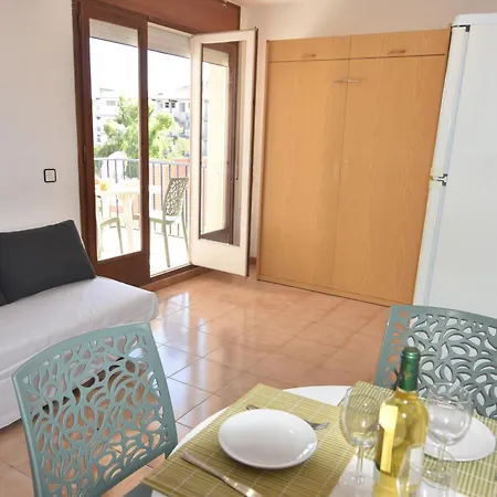 Rnet - Solplatja Costa Brava Apartamento *